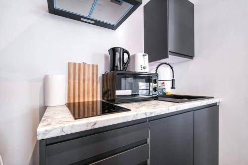 Sleep 2 in Piccadilly Soho Central London VRF 3