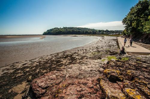 Glens Reach Laugharne