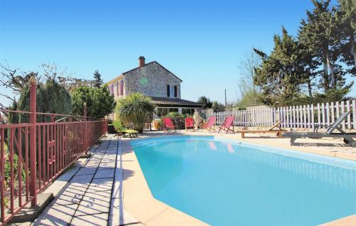 4 Bedroom Awesome Home In Saint-andiol - Location saisonnière - Saint-Andiol