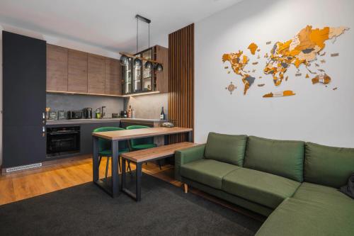 Lux Flat next to Park with working space by Flat Mаnager, Sofia (photo 3)