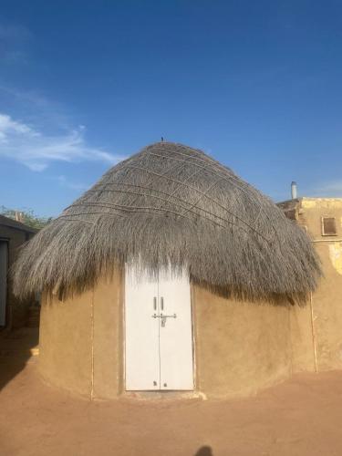 Jaisalmer Safari Base & Camp in ฆูรี