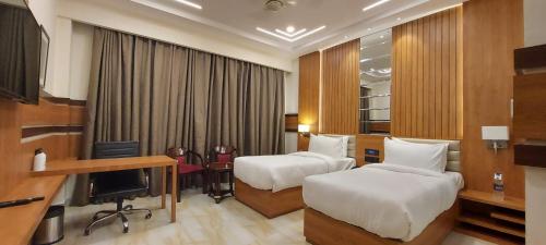 Mayur Hotel & Resort
