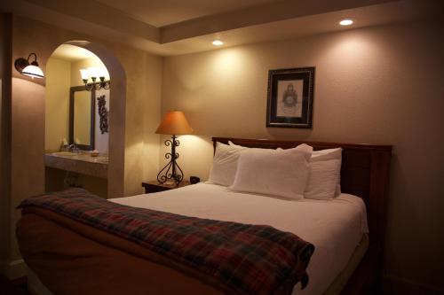 The Lodge on Route 66 – Williams, AZ