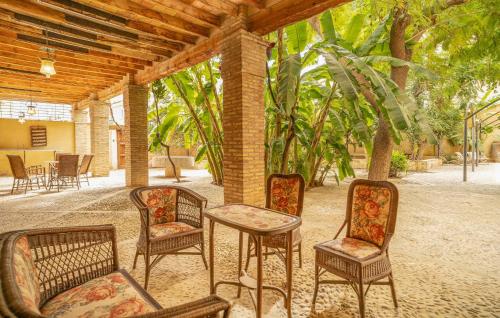 4 Bedroom Cozy Home In Cuevas Del Almanzora