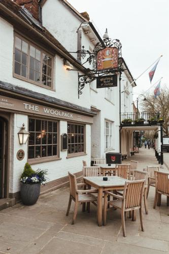 The Woolpack Hotel - Accommodation - Tenterden