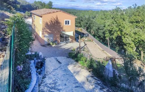 Awesome Home In Vidauban With Kitchen - Location saisonnière - Vidauban