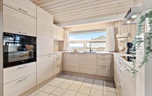 Kitchen, Holiday Home Alevej Ebeltoft I in Ebeltoft