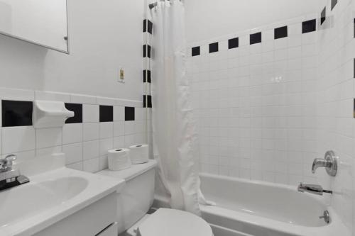 Cozy 1BR in the Upper East Side, New York (photo 7)