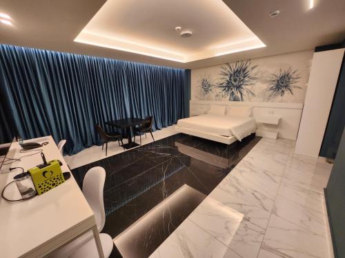 DEMSI Palace Hotel & Restaurant in Foggia