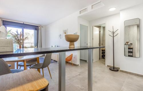 Beach Front Apartment In Denia With Wifi - image 2
