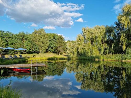 Cottage im Natur-Resort Pool, Schwimmteich & Sauna