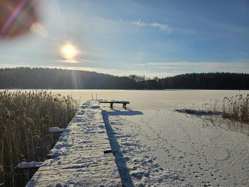 Dom nad jeziorem Morenowe Wzgórze Dom nad jeziorem Morenowe Wzgórze