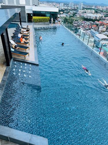 The base Central Pattaya 2 bed 1 bath by Numam