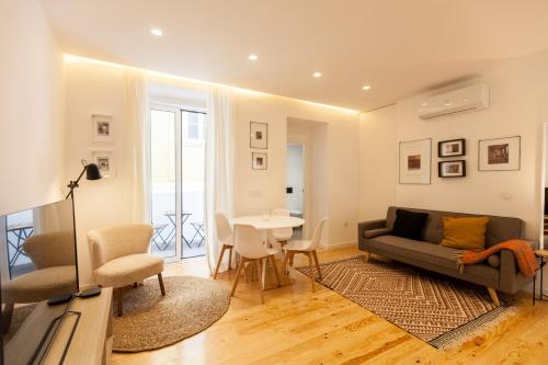 FLH Alcântara Elegant Charm with Balcony, Lisbona