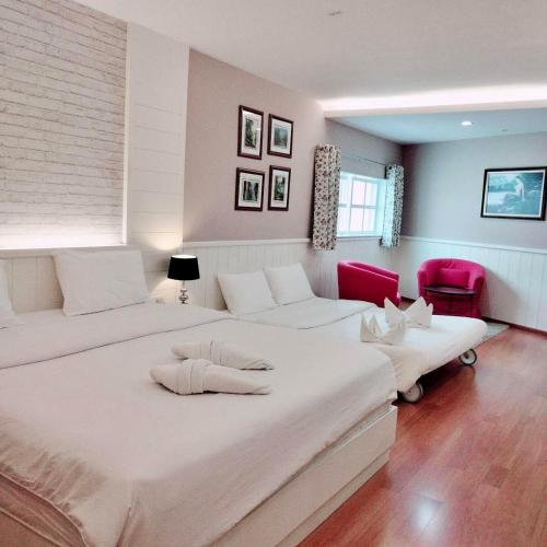 room detail thumbnail 0