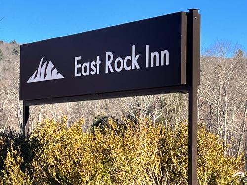 East Rock Inn - Accommodation - Great Barrington