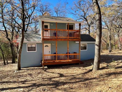 Cottage on Kiowa /Pet Friendly Lake Texoma in Shay, USA
