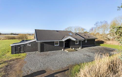 Stunning Home In Strandby With Wifi