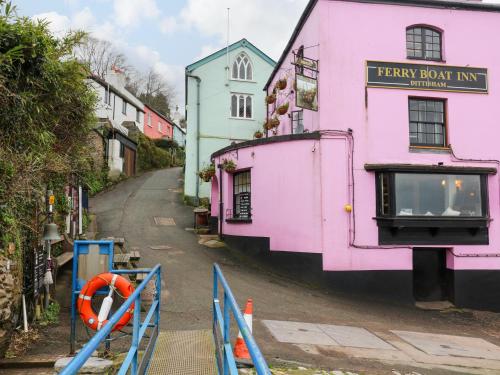 Hotelli välisilme, 1 The Old Brewhouse in Dittisham