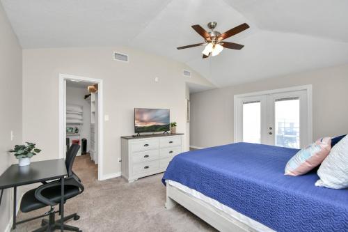 Lake Conroe Pool & Big Fenced Yard-Pets allowed in Willis, USA
