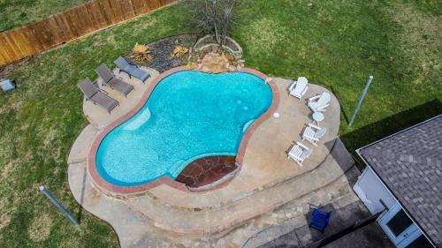 Lake Conroe Pool & Big Fenced Yard-Pets allowed in Willis, USA