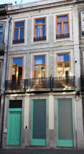 Loulé Estúdios, Porto