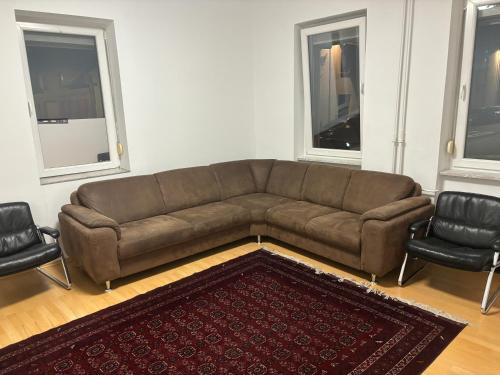 Neu-Isenburg 2 x Zimmerwohnung DG