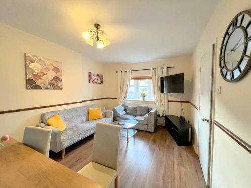 London Central Large Self Catering House