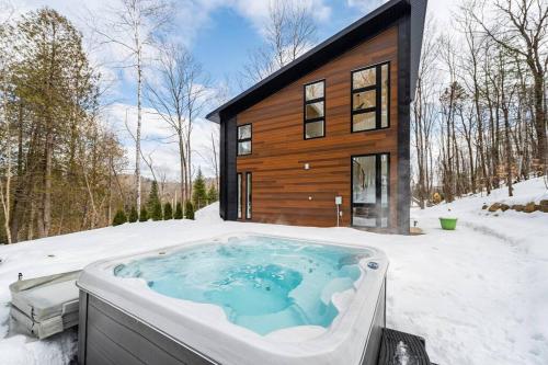 Cozy and beautiful chalet in Grenville-Sur-La-Rouge (QC)