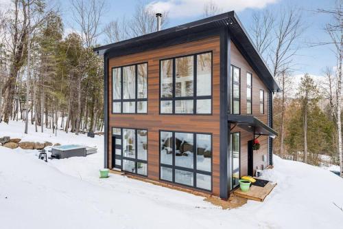 Cozy and beautiful chalet in Grenville-Sur-La-Rouge (QC)