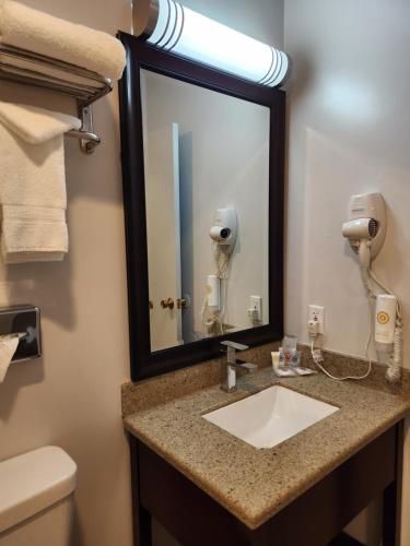 Comfort Inn Yreka I-5 - image 7