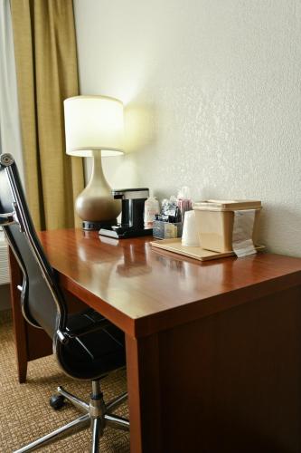 Comfort Inn Yreka I-5 - image 5