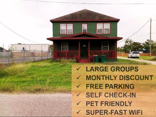 Workers & Families Welcome! Close to NASA image