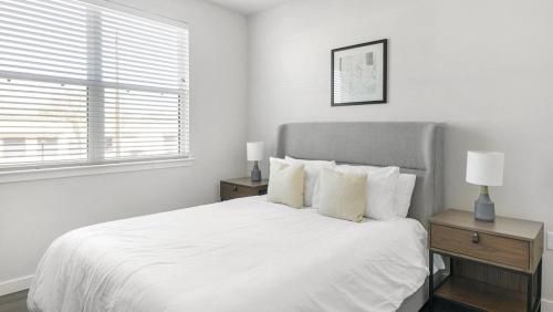 Landing Modern Apartment with Amazing Amenities ID1803X59 in Houston, USA