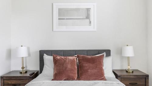 Landing Modern Apartment with Amazing Amenities ID1802X97 in Haltom City, USA