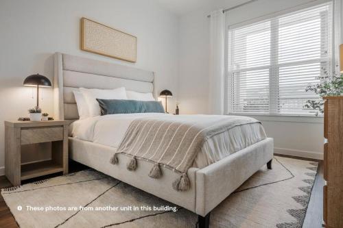 Landing Modern Apartment with Amazing Amenities ID1804X64 in Bee Cave, USA