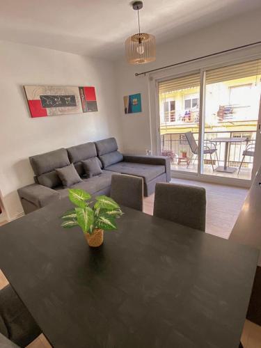 Sitges Best Holidays Apartment Room Type - Three-Bedroom Apartment Sitges Best Holidays Apartment Room Type - Three-Bedroom Apartment