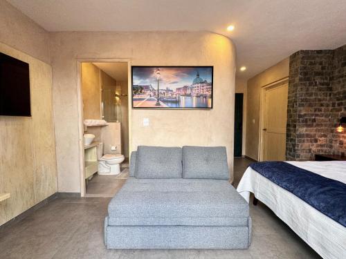 Loft Venezia II ValQuirico 4Pax, terraza privada in Santeagueda, Mexico