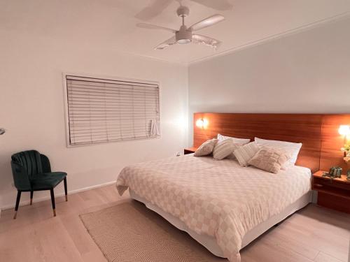 Hargraves Beach Cottage 50 meters to the beach in Noraville