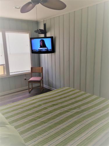 6B Best Location 4 bedrm 2 bathrm Beach Block - image 2