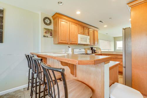 Atlantic City Bayfront Retreat with Private Dock! in Atlantic City, USA