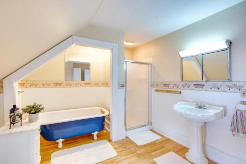 Colebrook Retreat Near ATV & Snowmobiling Trails! in Colebrook (NH)