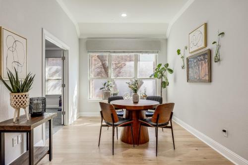 Spacious 5BR convenient to Zilker-ACL and Circuit of Americas-F1 in Austin, USA