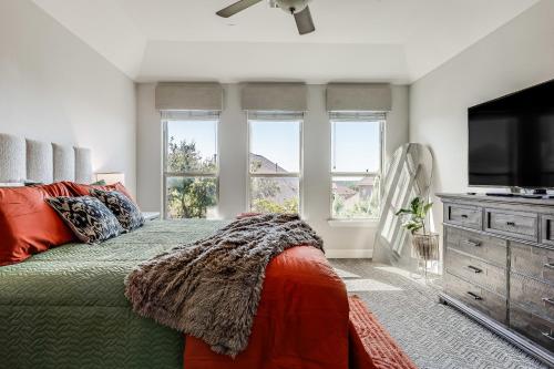 Spacious 5BR convenient to Zilker-ACL and Circuit of Americas-F1 in Austin, USA