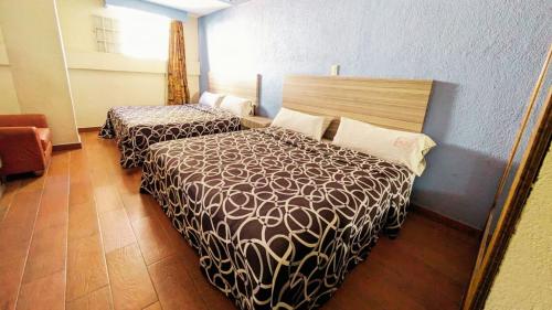 Hotel Plaza San Juan – Mexico City, NJ