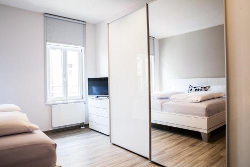Apartment with Terrace B