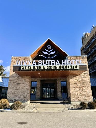 Divya Sutra Plaza and Conference Centre, Vernon, BC