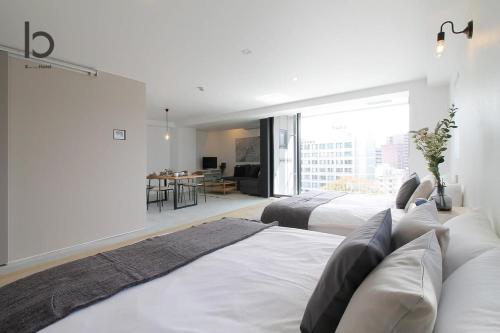 b hotel Heiwaodori 801 - New Apt in Famous Hiroshima Dori for 6p - image 3