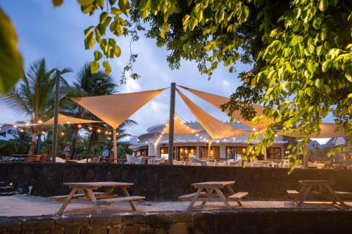 Radisson Blu Azuri Resort & Spa Radisson Blu Azuri Resort & Spa