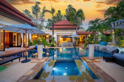 Saitaan Villa Dennapa Bang Tao Beach
